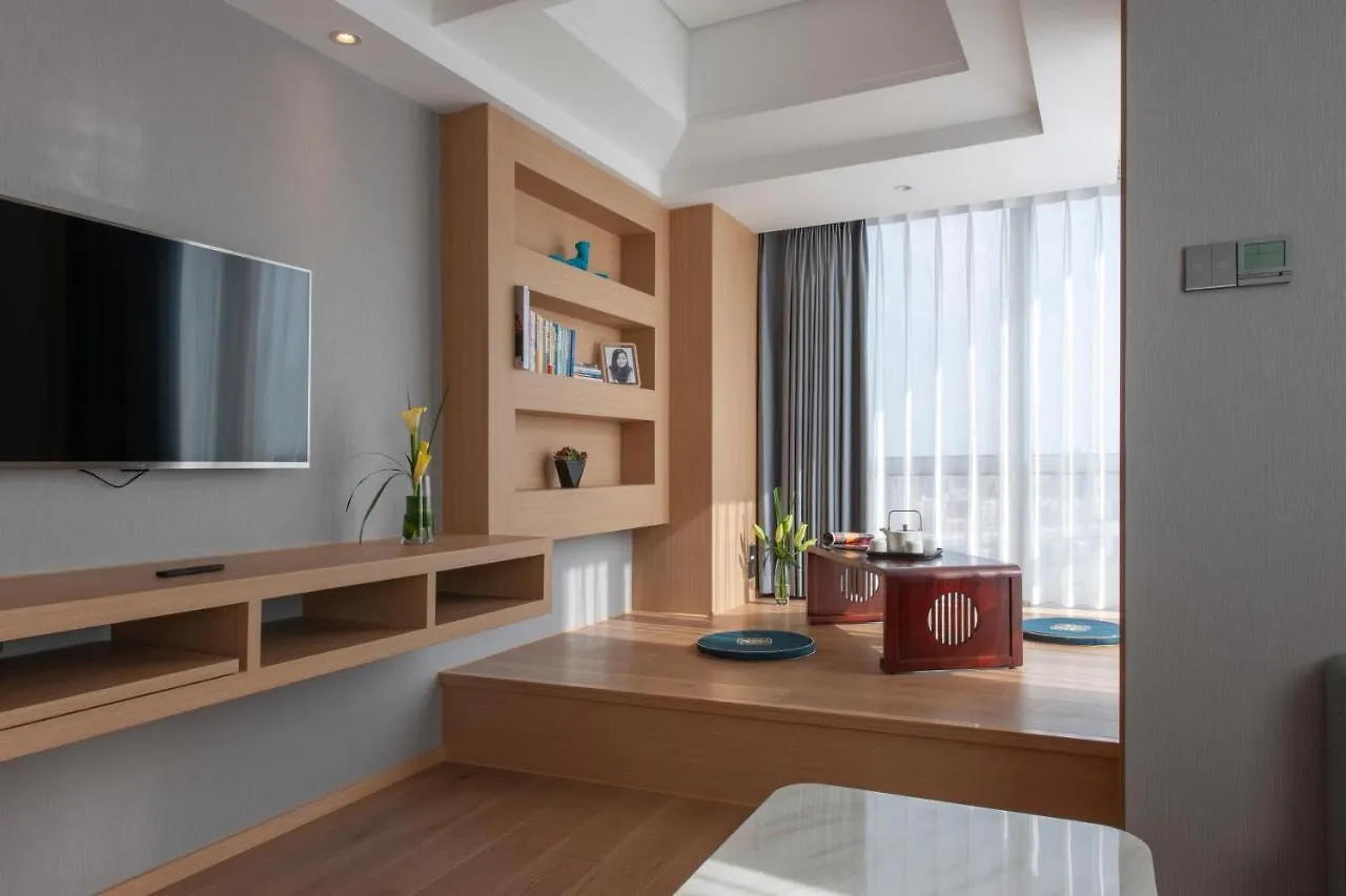 Shanghai Baixia Pagoda Hotel